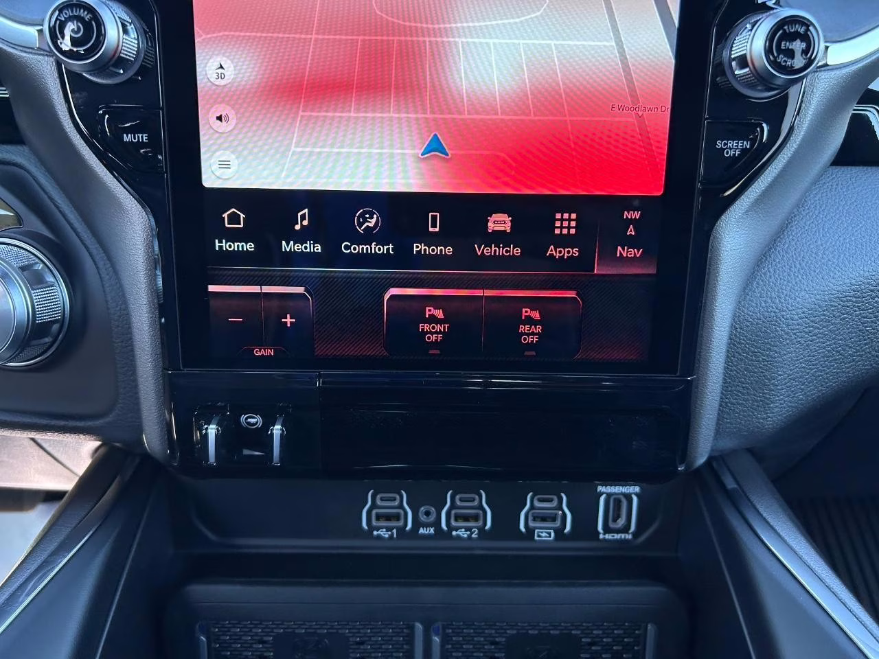 2026 Diamond Black Crystal Pearlcoat Ram 1500 Laramie 4X4 Truck