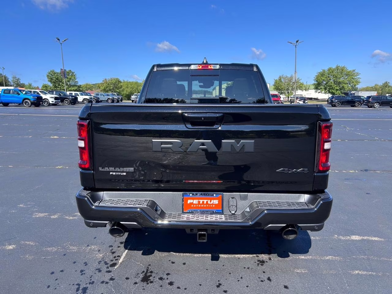 2026 Diamond Black Crystal Pearlcoat Ram 1500 Laramie 4X4 Truck