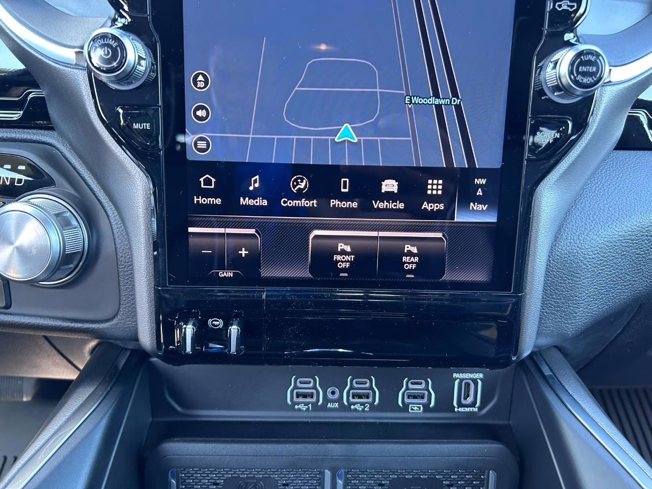 2026 Granite Crystal Metallic Clearcoat Ram 1500 Laramie 4X4 Truck