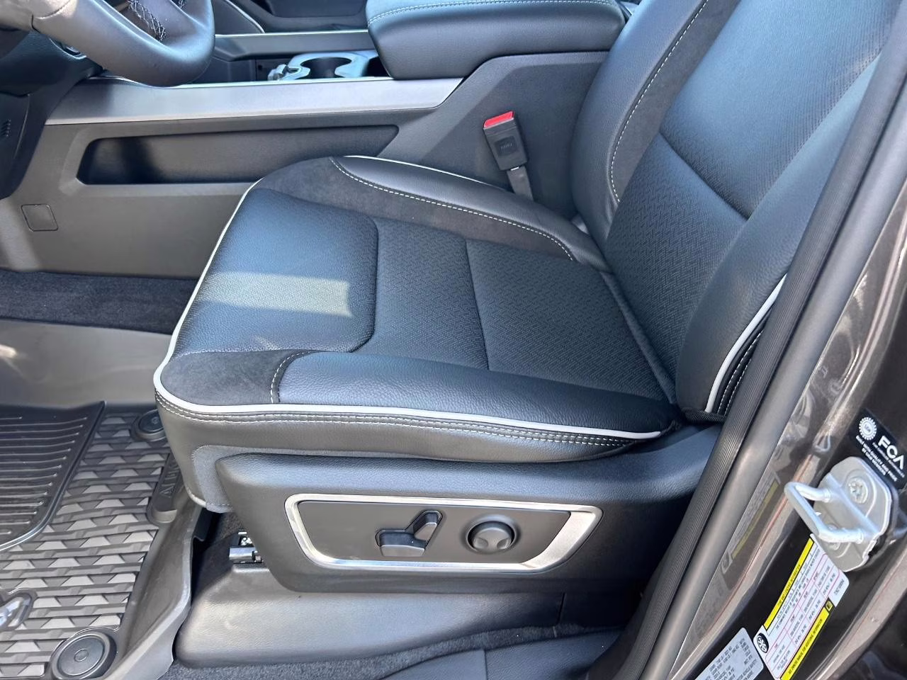 2026 Granite Crystal Metallic Clearcoat Ram 1500 Laramie 4X4 Truck