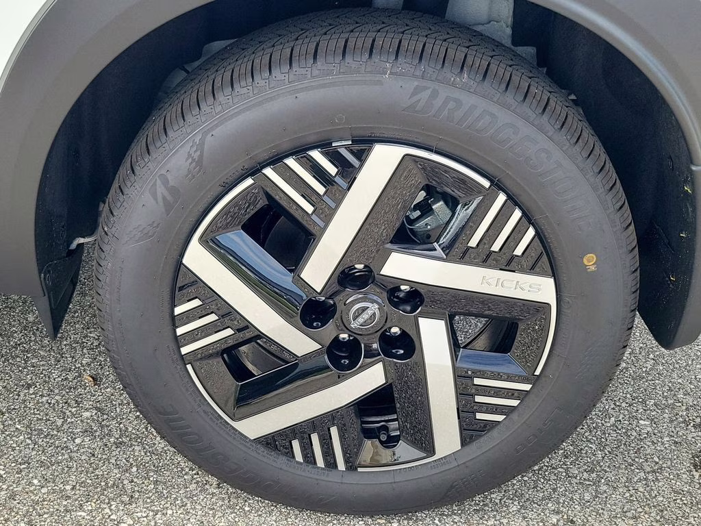 2026 Fresh Powder Nissan Kicks SV FWD SUV