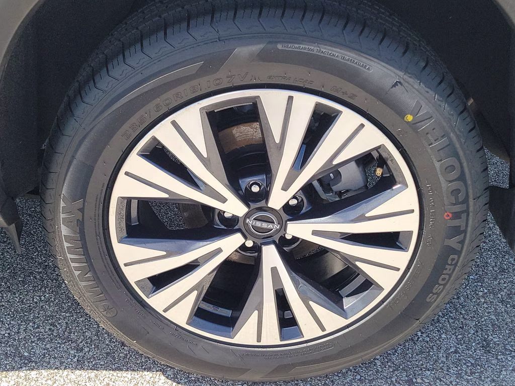 2023 Super Black Nissan Rogue SV FWD SUV