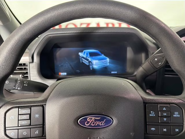 2025 Gray Metallic Ford F-150 XL 4X4 Truck