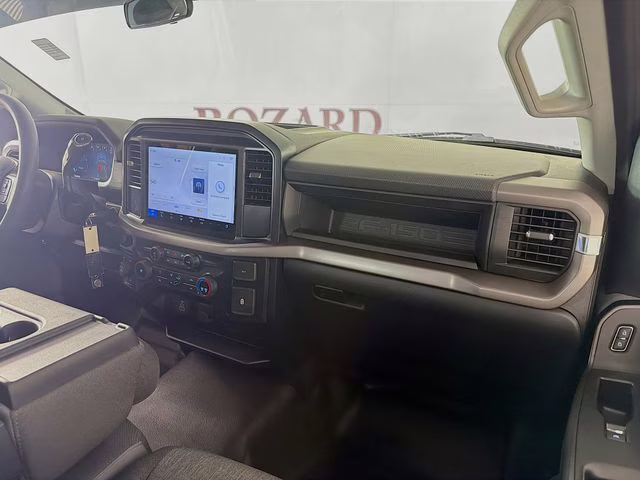 2025 Gray Metallic Ford F-150 XL 4X4 Truck