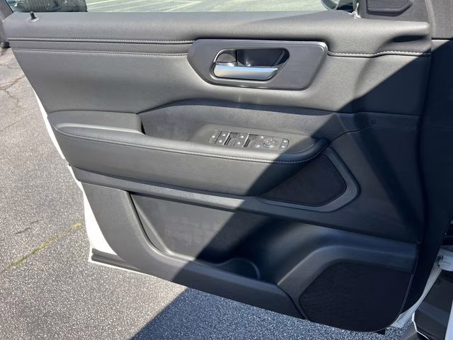 2026 Aspen White Tricoat Nissan Armada SV RWD SUV