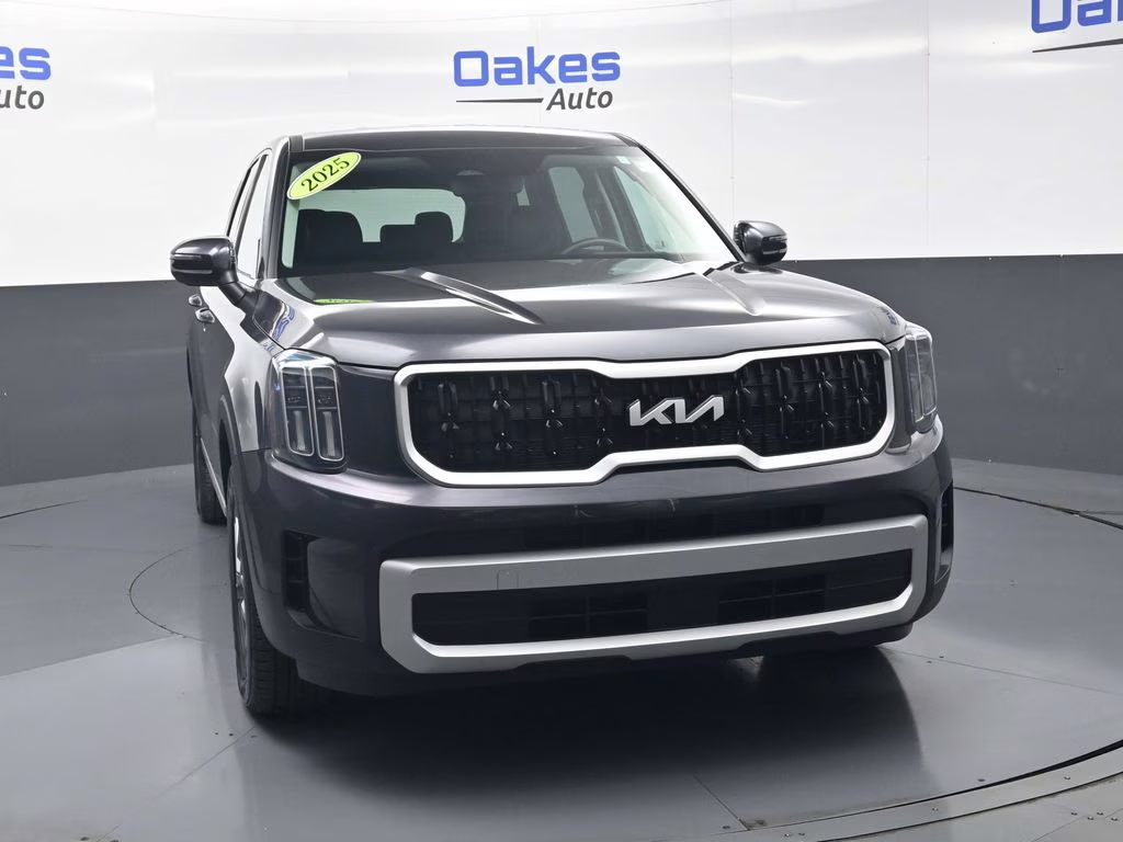 2025 Panthera Metal Kia Telluride LX FWD SUV
