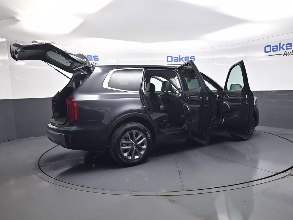 2025 Panthera Metal Kia Telluride LX FWD SUV