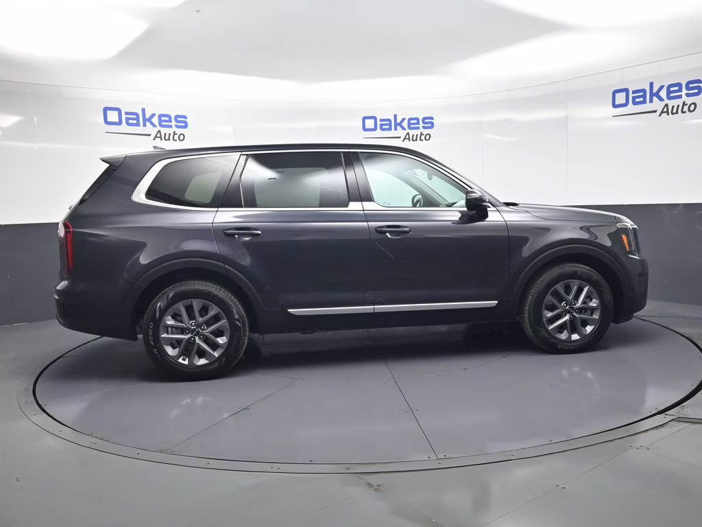 2025 Panthera Metal Kia Telluride LX FWD SUV