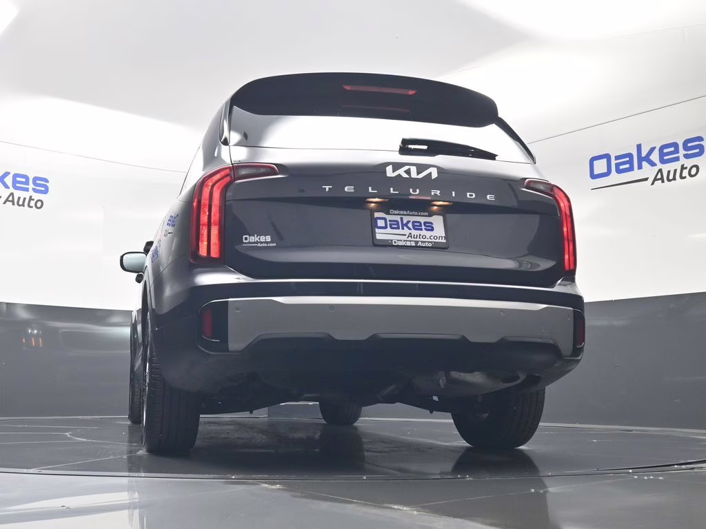 2025 Panthera Metal Kia Telluride LX FWD SUV
