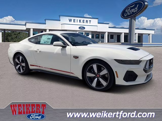 2025 Wimbledon White Ford Mustang GT Premium RWD Coupe