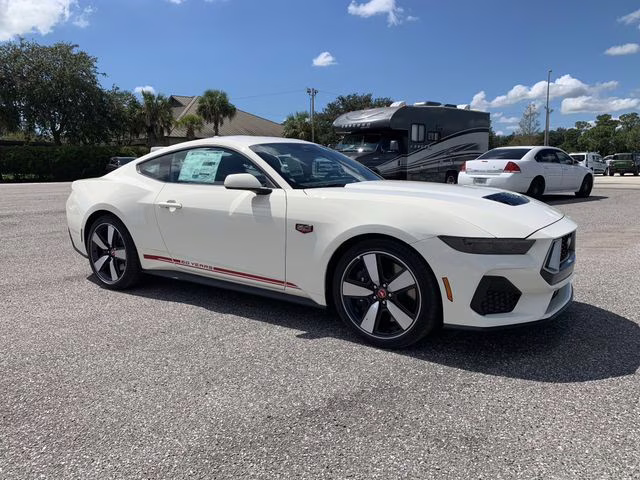2025 Wimbledon White Ford Mustang GT Premium RWD Coupe