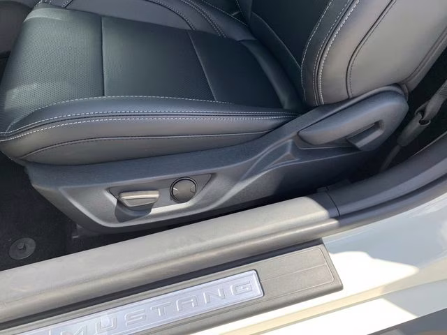 2025 Wimbledon White Ford Mustang GT Premium RWD Coupe