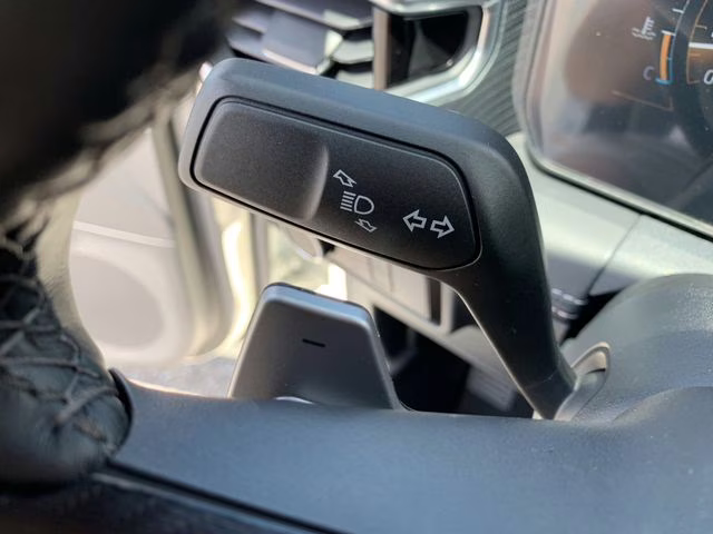 2025 Wimbledon White Ford Mustang GT Premium RWD Coupe