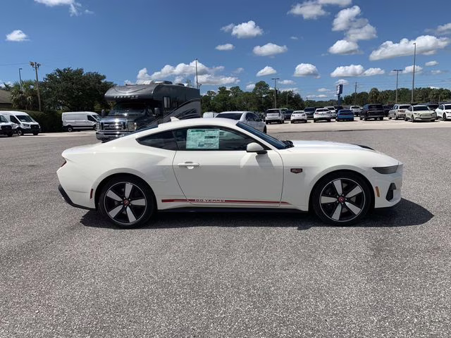 2025 Wimbledon White Ford Mustang GT Premium RWD Coupe