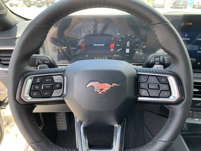 2025 Wimbledon White Ford Mustang GT Premium RWD Coupe