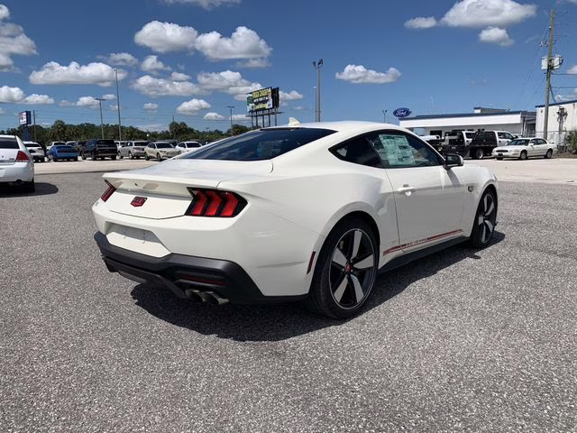2025 Wimbledon White Ford Mustang GT Premium RWD Coupe