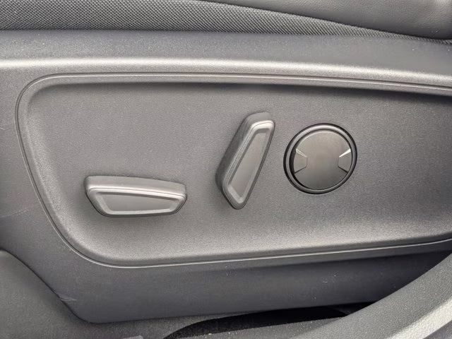 2025 Carbonized Gray Metallic Ford Escape PHEV Plug-In Hybrid FWD SUV