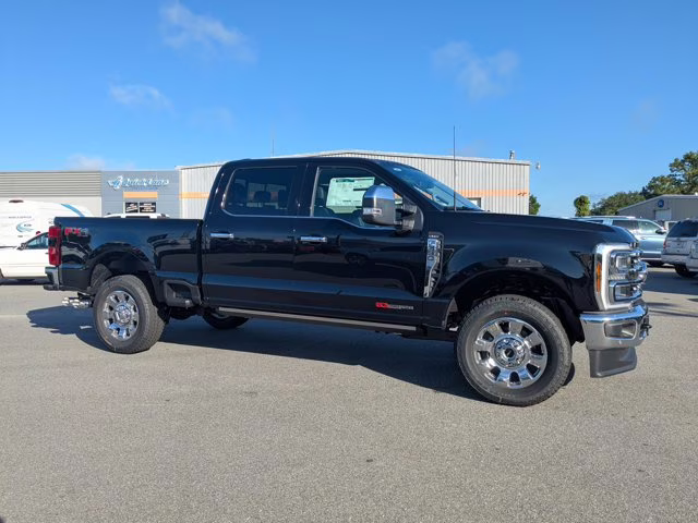 2025 Agate Black Metallic Ford Super Duty F-350 SRW Crew Cab 4x4 High Output Diesel Lariat FX4 4X4 Truck