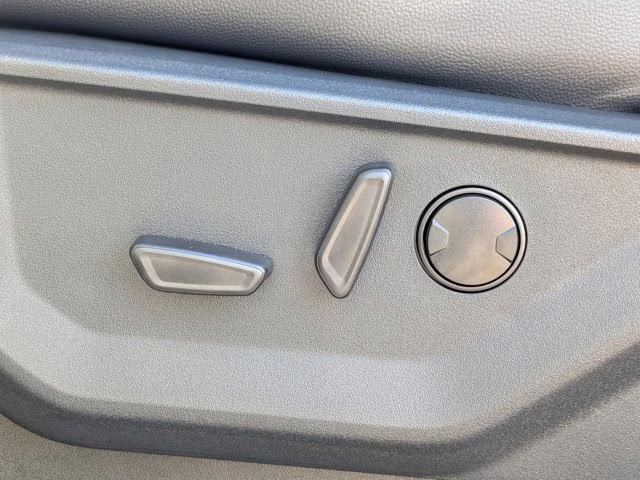 2025 Agate Black Metallic Ford Super Duty F-350 SRW Crew Cab 4x4 High Output Diesel Lariat FX4 4X4 Truck