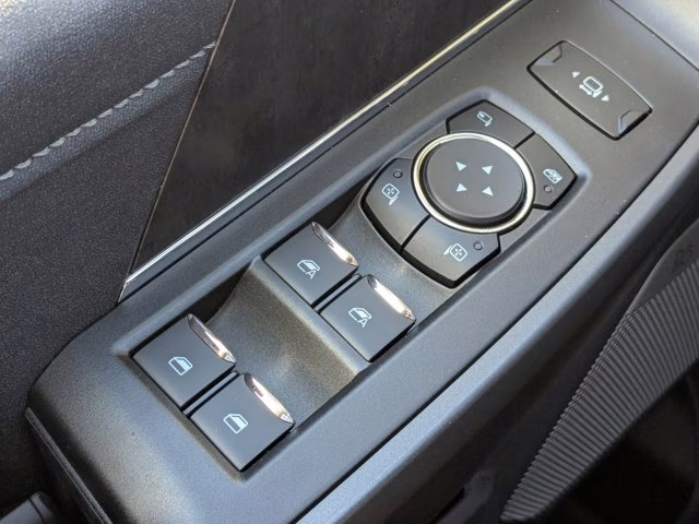 2025 Agate Black Metallic Ford Super Duty F-350 SRW Crew Cab 4x4 High Output Diesel Lariat FX4 4X4 Truck