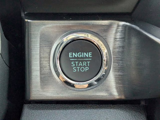 2025 Agate Black Metallic Ford Super Duty F-350 SRW Crew Cab 4x4 High Output Diesel Lariat FX4 4X4 Truck