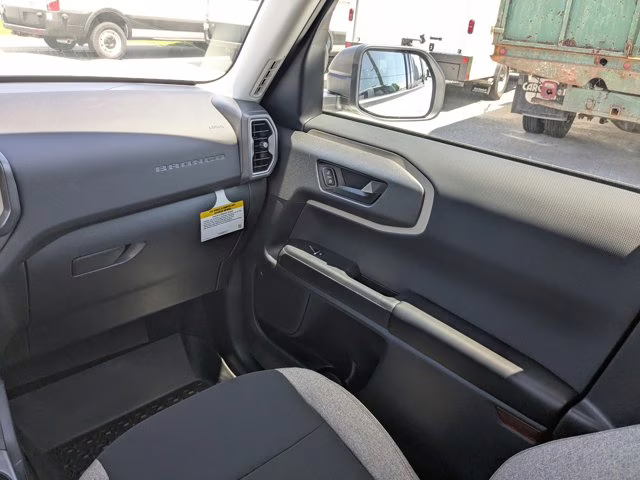 2025 Oxford White Ford Bronco Sport Big Bend Black Diamond Package 4X4 SUV