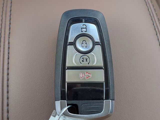 2025 Azure Gray Metallic Tri-Coat Ford Bronco Sport Outer Banks 4X4 SUV