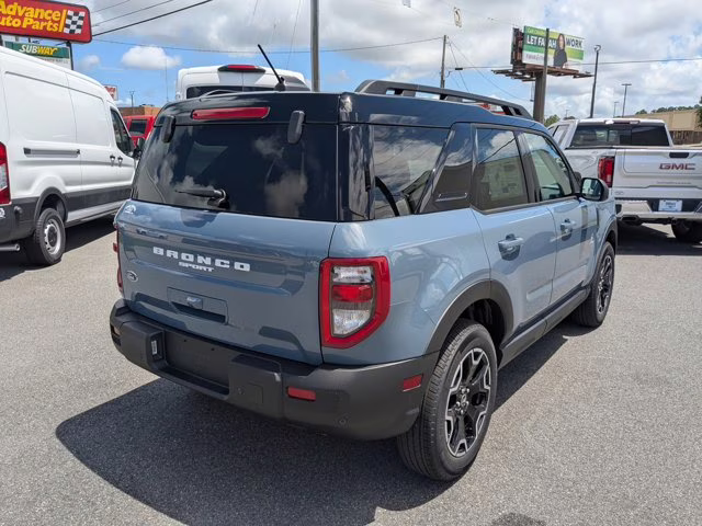 2025 Azure Gray Metallic Tri-Coat Ford Bronco Sport Outer Banks 4X4 SUV