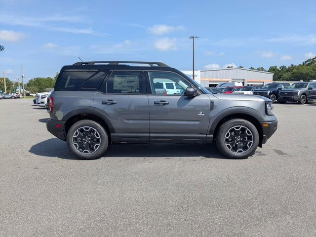 2025 Carbonized Gray Metallic Ford Bronco Sport Outer Banks 4X4 SUV