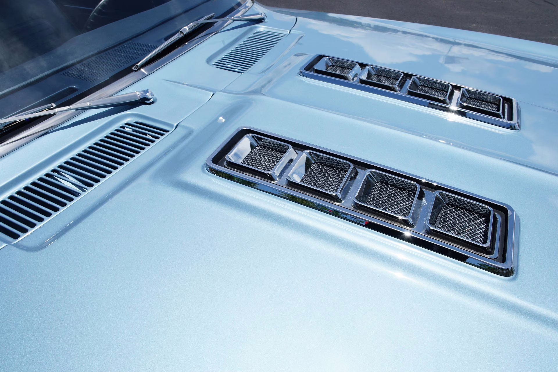 1969 Glacier Blue Chevrolet Camaro Z/28 - DZ 302C.I. V8, 4-Speed Coupe