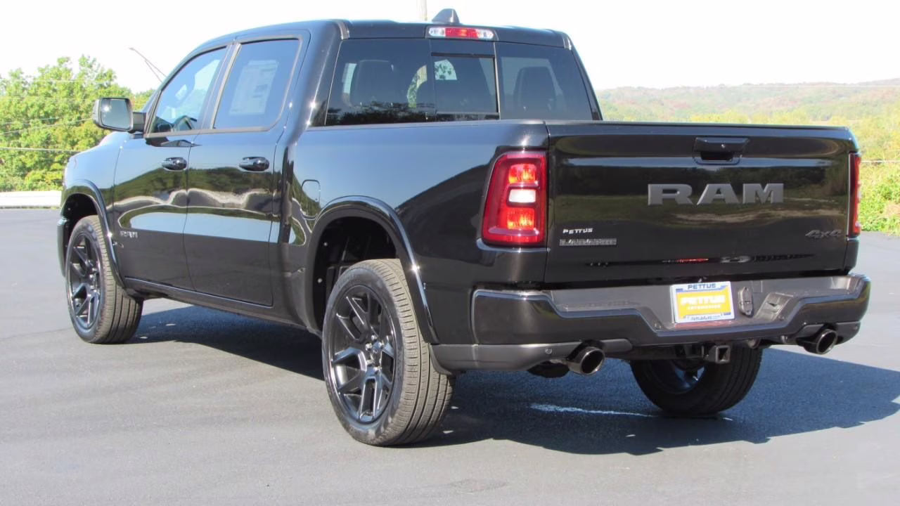 2026 Diamond Black Crystal Pearlcoat Ram 1500 Laramie 4X4 Truck