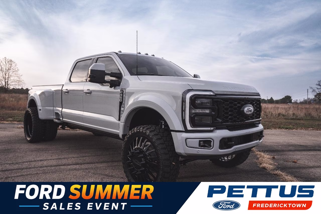 2026 Avalanche Ford Super Duty F-450 DRW Platinum DRW 4X4 Truck