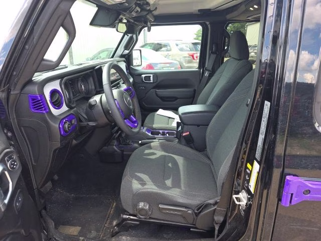 2024 Black Clearcoat Jeep Gladiator Sport 4X4 Truck