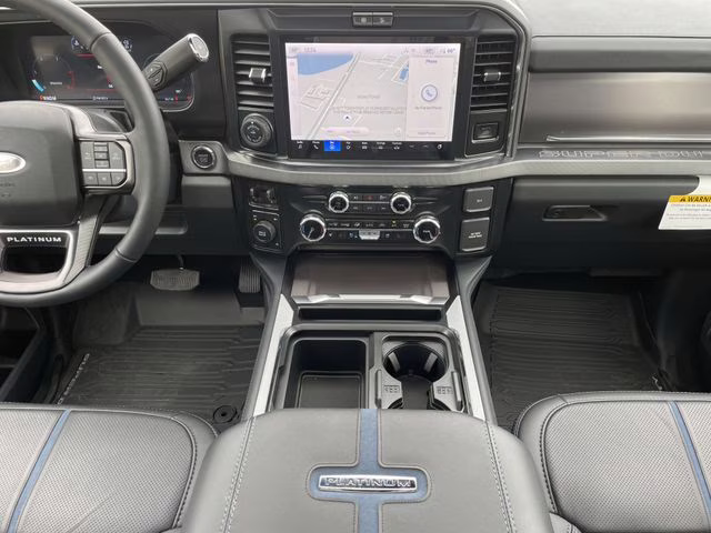 2026 Star White Metallic Tri-Coat Ford Super Duty F-450 DRW Platinum 4X4 Truck