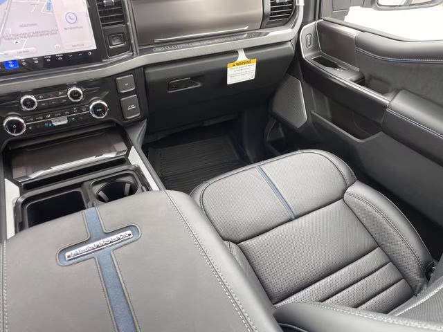 2026 Star White Metallic Tri-Coat Ford Super Duty F-450 DRW Platinum 4X4 Truck