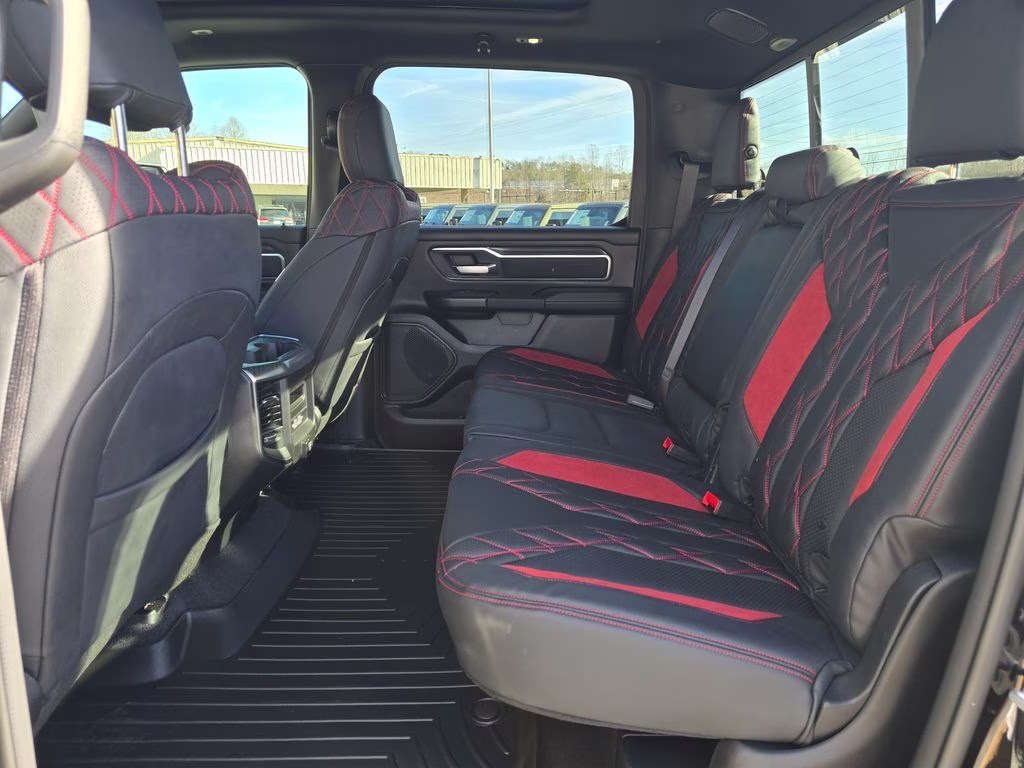 2026 Diamond Black Crystal Pearlcoat Ram 1500 Big Horn/Lone Star 4X4 Truck