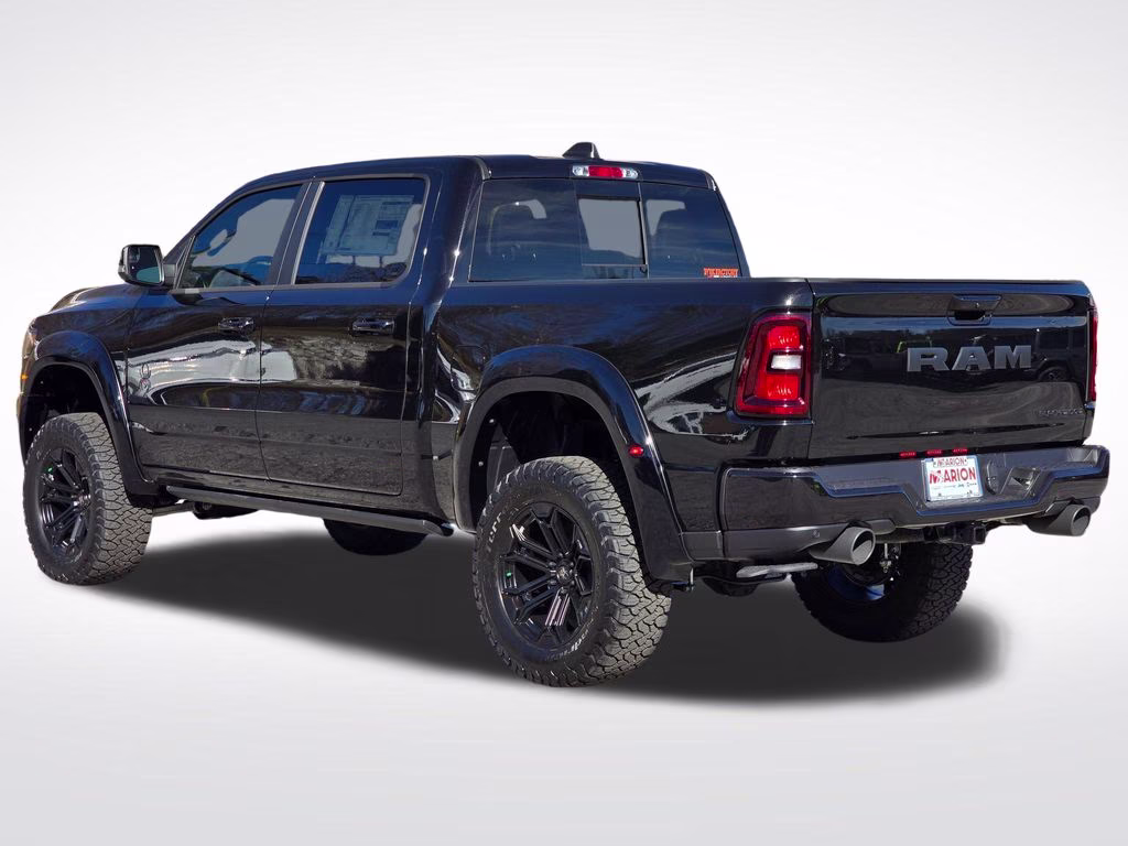 2026 Diamond Black Crystal Pearlcoat Ram 1500 Big Horn/Lone Star 4X4 Truck