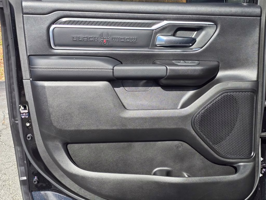 2026 Diamond Black Crystal Pearlcoat Ram 1500 Big Horn/Lone Star 4X4 Truck