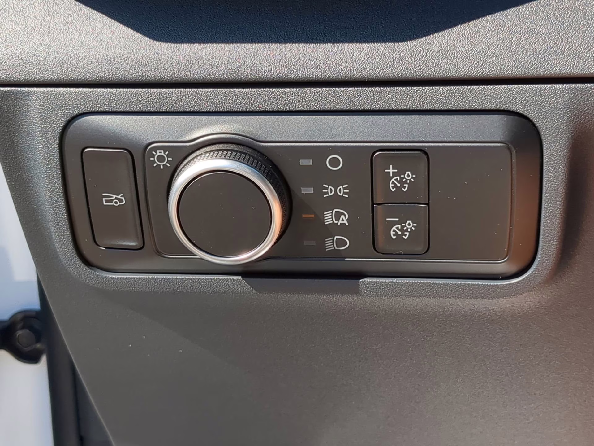 2026 Oxford White Ford Mustang EcoBoost Premium RWD Convertible