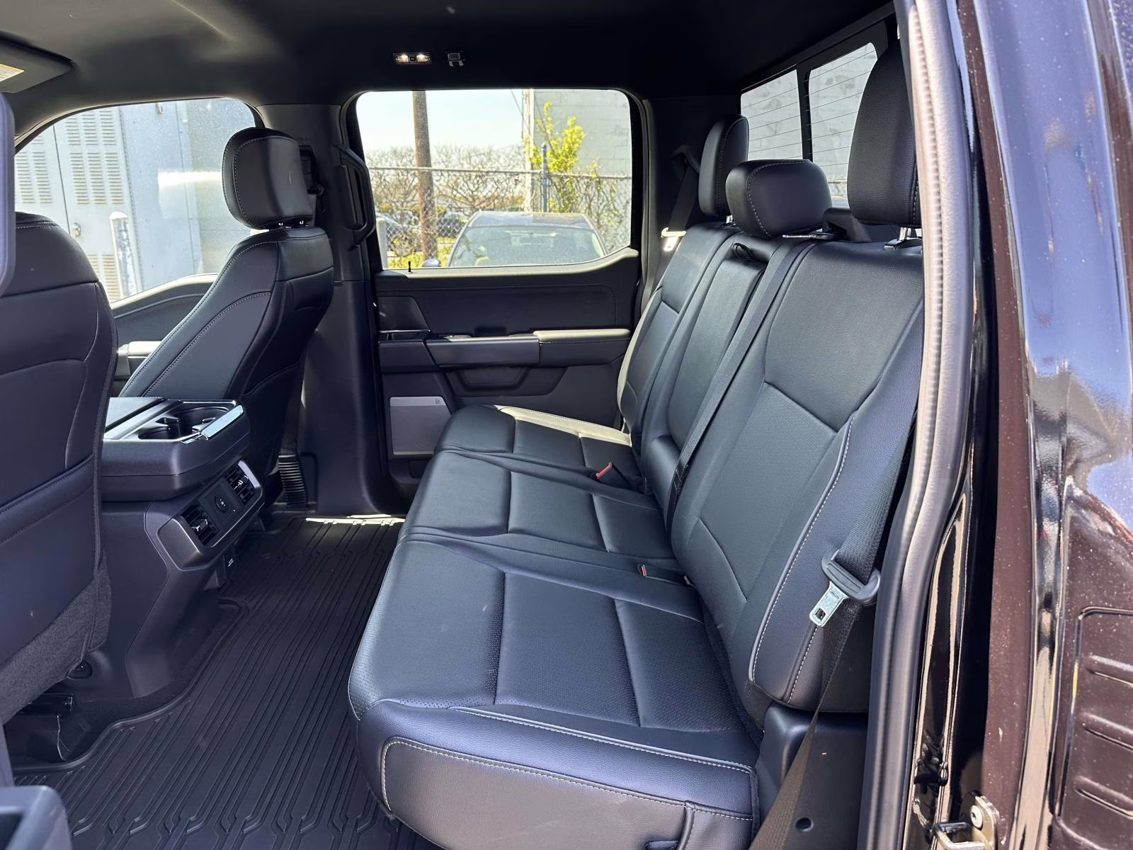 2025 Agate Black Metallic Ford F-150 LARIAT 4WD SuperCrew 5.5' Box 4X4 Truck