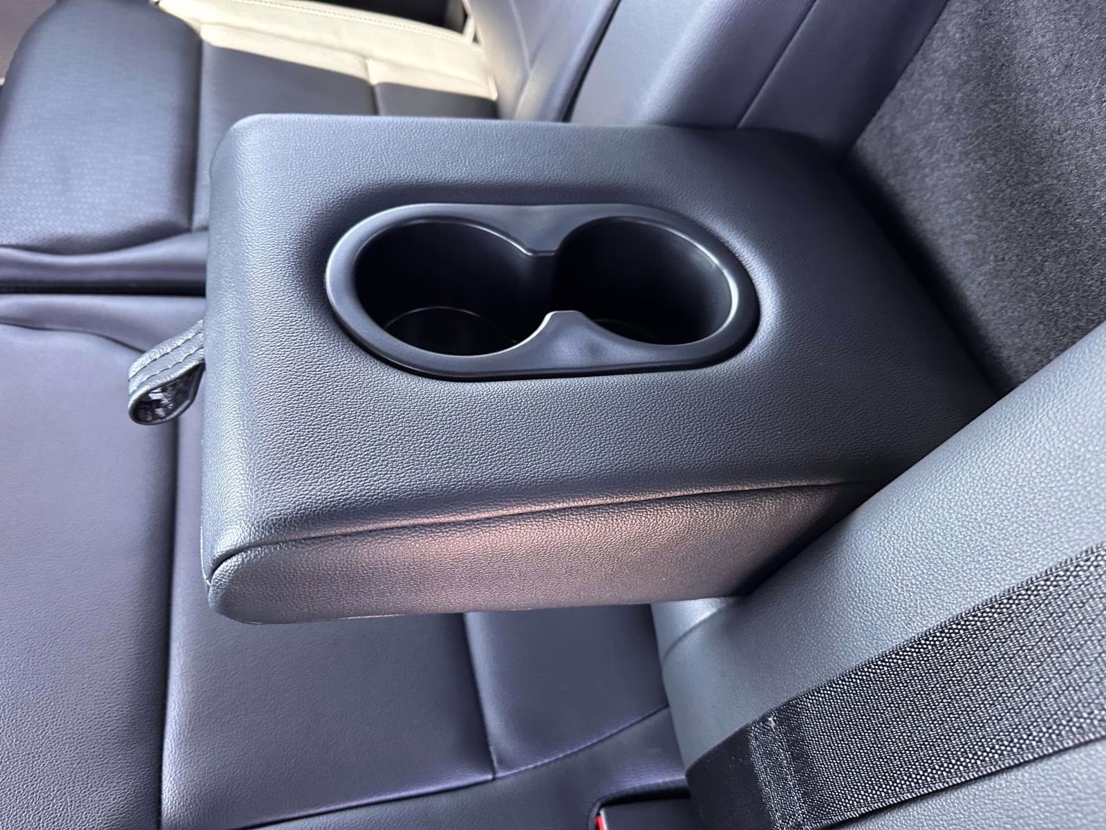 2025 Agate Black Metallic Ford F-150 LARIAT 4WD SuperCrew 5.5' Box 4X4 Truck