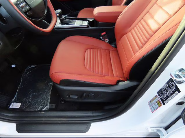 2026 Glacial White Pearl Kia Sportage SX-Prestige FWD SUV