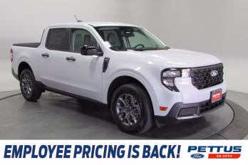 2025 Space White Metallic Ford Maverick XLT FWD Truck
