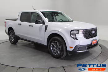 2025 Space White Metallic Ford Maverick XLT FWD Truck