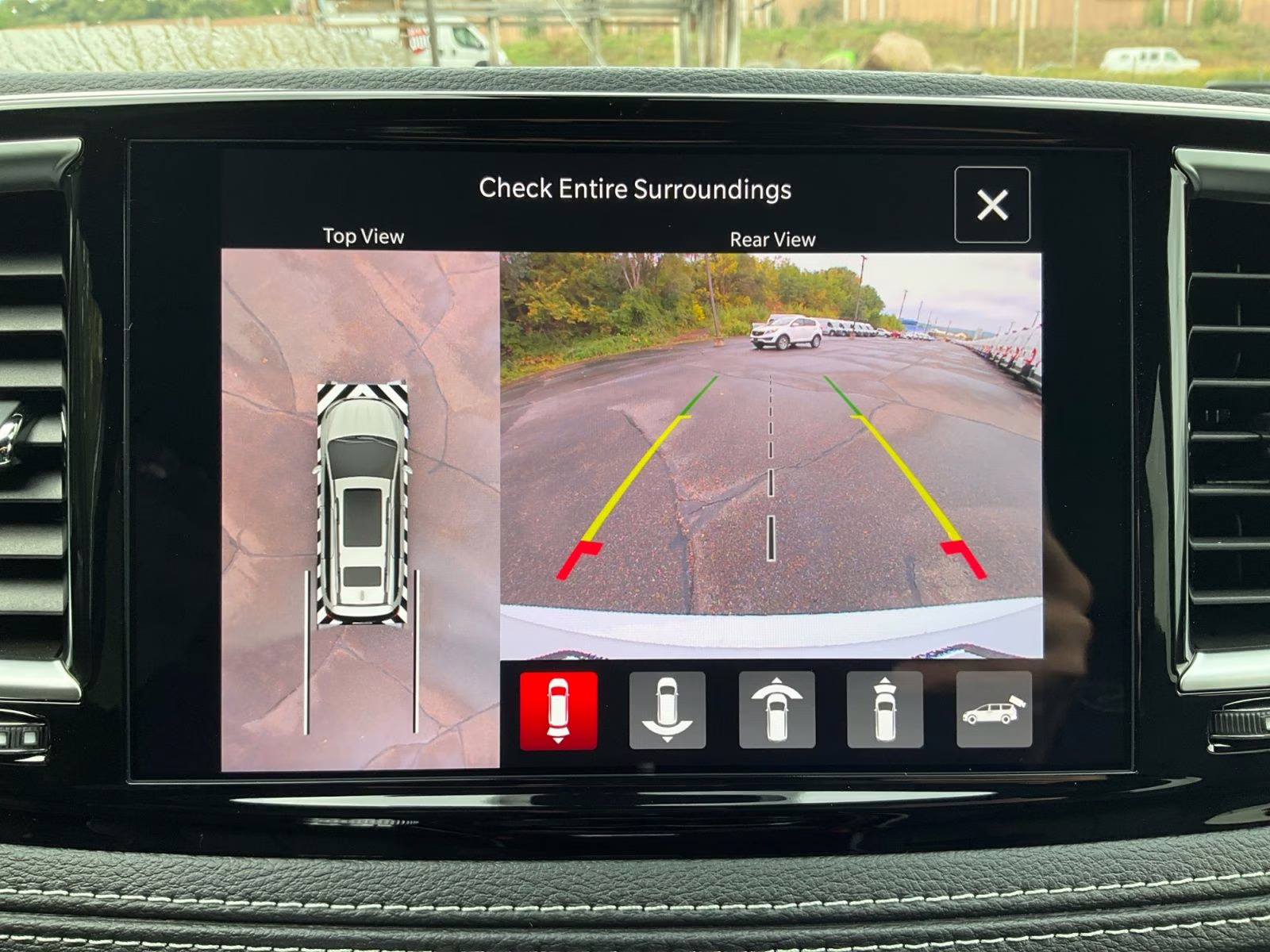 2026 Bright White Clearcoat Chrysler Pacifica Limited AWD Van