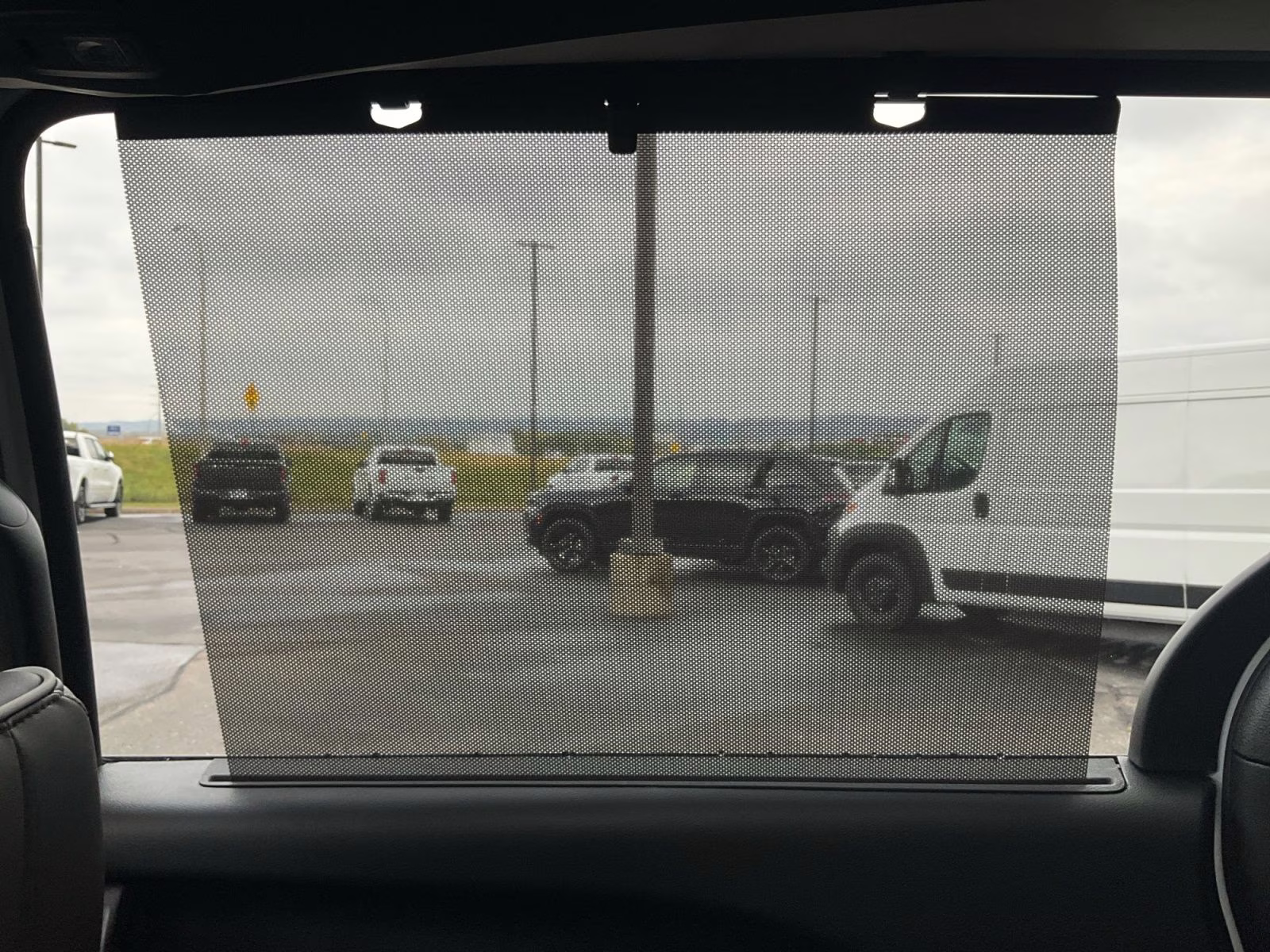 2026 Bright White Clearcoat Chrysler Pacifica Limited AWD Van