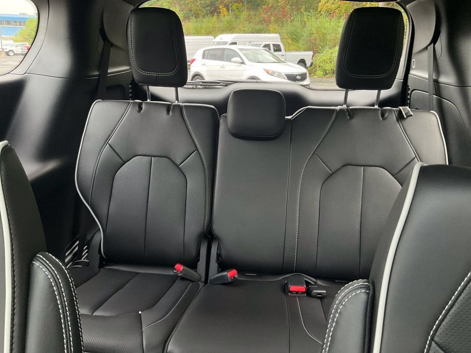 2026 Bright White Clearcoat Chrysler Pacifica Limited AWD Van