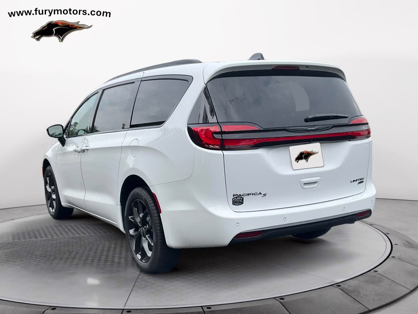 2026 Bright White Clearcoat Chrysler Pacifica Limited AWD Van