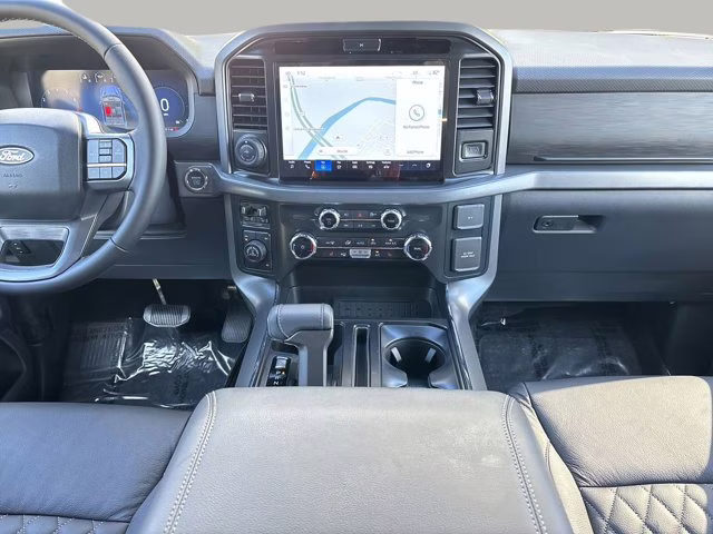 2025 Agate Black Metallic Ford F-150 XLT 4X4 Truck