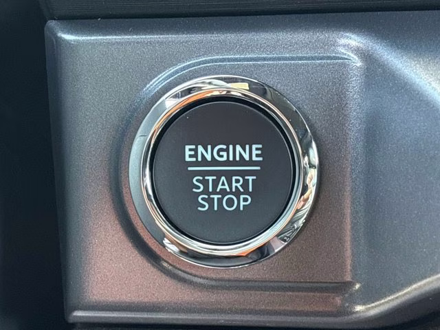 2025 Agate Black Metallic Ford F-150 XLT 4X4 Truck